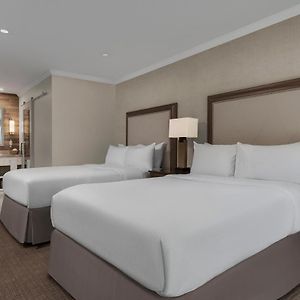 Mansion Estates Resort Queen Room